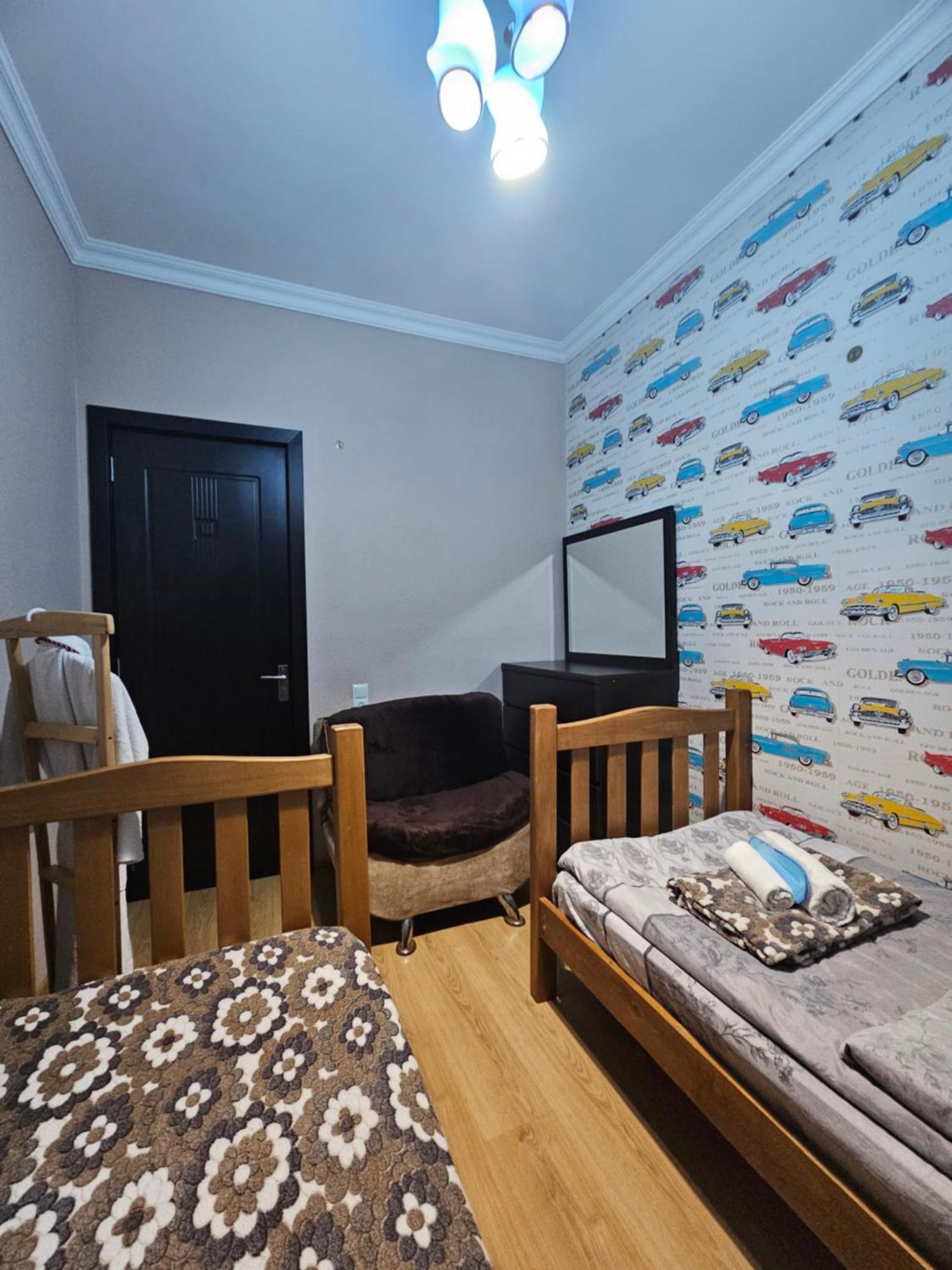Guesthouse Different Тбилиси Екстериор снимка